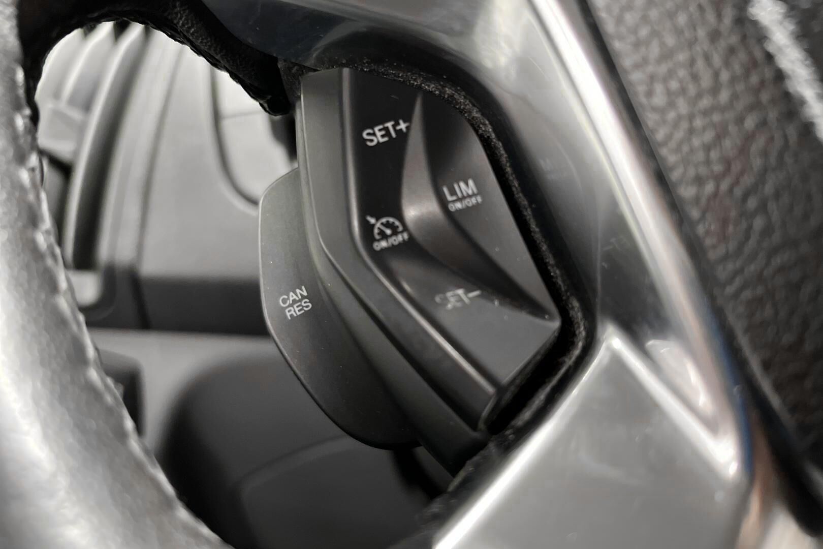 Ford Transit iso kuva 23