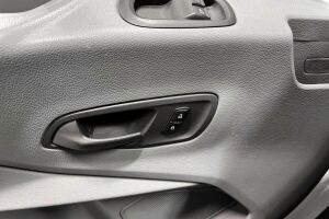 Ford Transit esikatselu 25