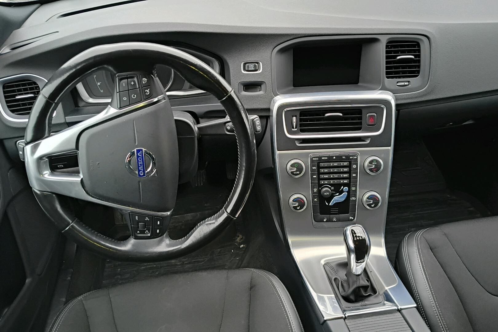 Volvo V60 Cross Country iso kuva 2