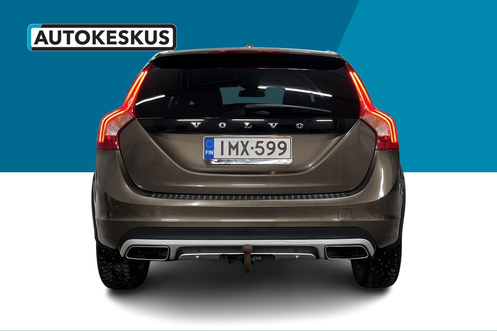 Volvo V60 Cross Country iso kuva 6