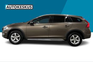 Volvo V60 Cross Country esikatselu 8