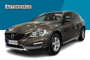 Volvo V60 Cross Country esikatselu 0