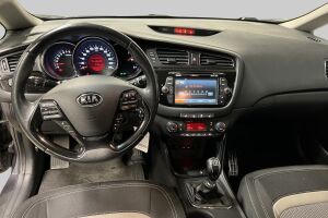 Kia cee'd esikatselu 11