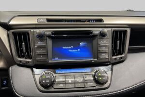 Toyota RAV4 esikatselu 14