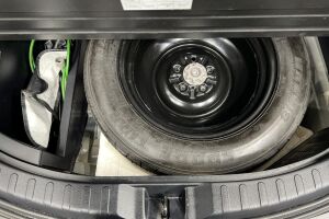 Toyota RAV4 esikatselu 30