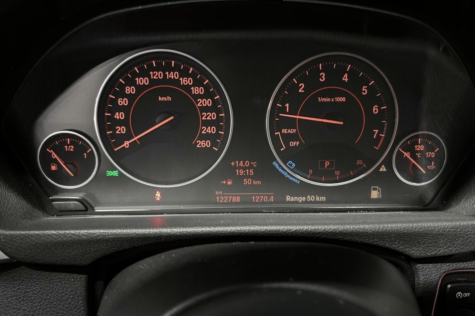 BMW 3-sarja iso kuva 12