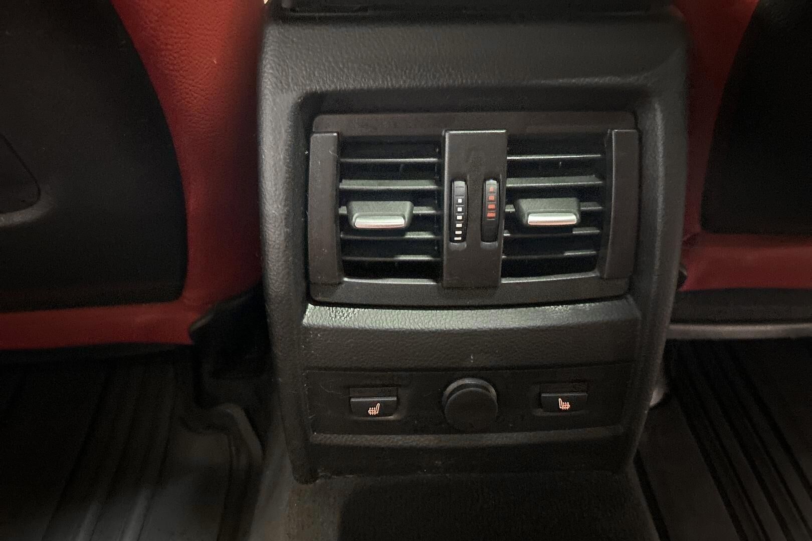 BMW 3-sarja iso kuva 27
