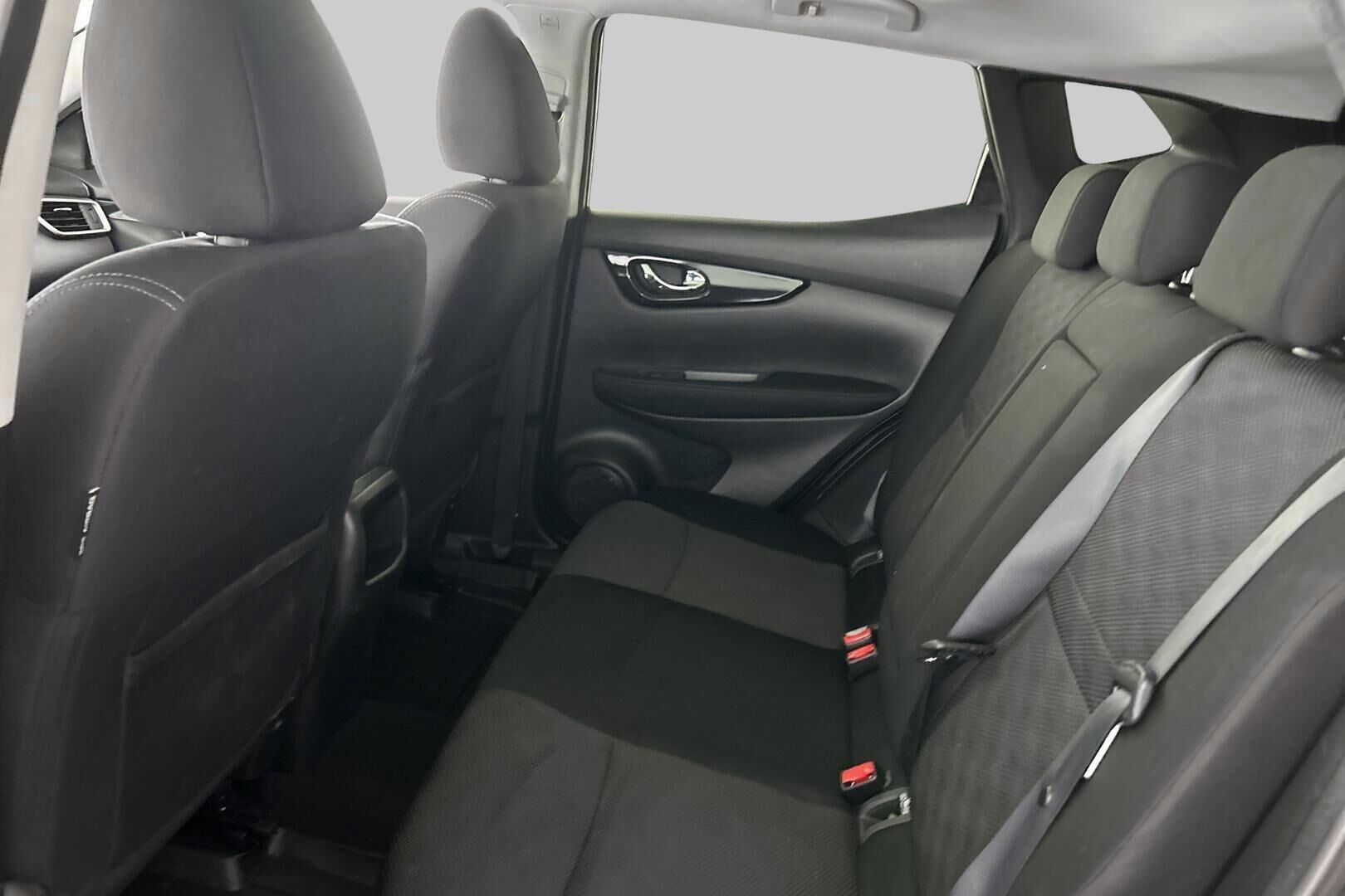 Nissan Qashqai iso kuva 10