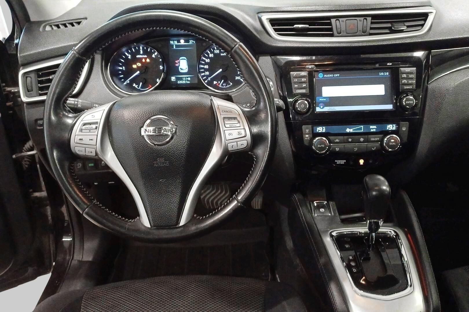 Nissan Qashqai iso kuva 2