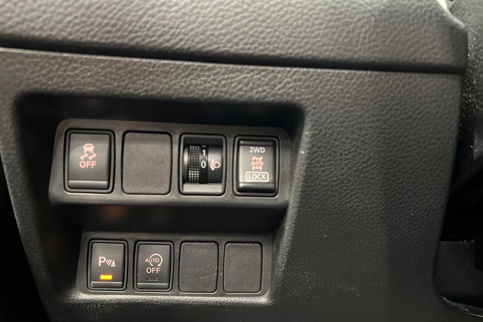 Nissan Qashqai iso kuva 21