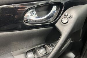 Nissan Qashqai esikatselu 22