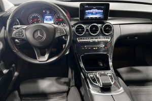 Mercedes-Benz C esikatselu 9