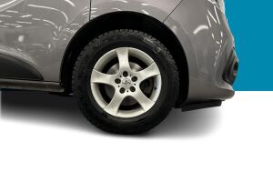 Renault Trafic esikatselu 12