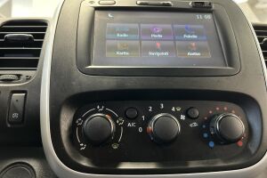 Renault Trafic esikatselu 15