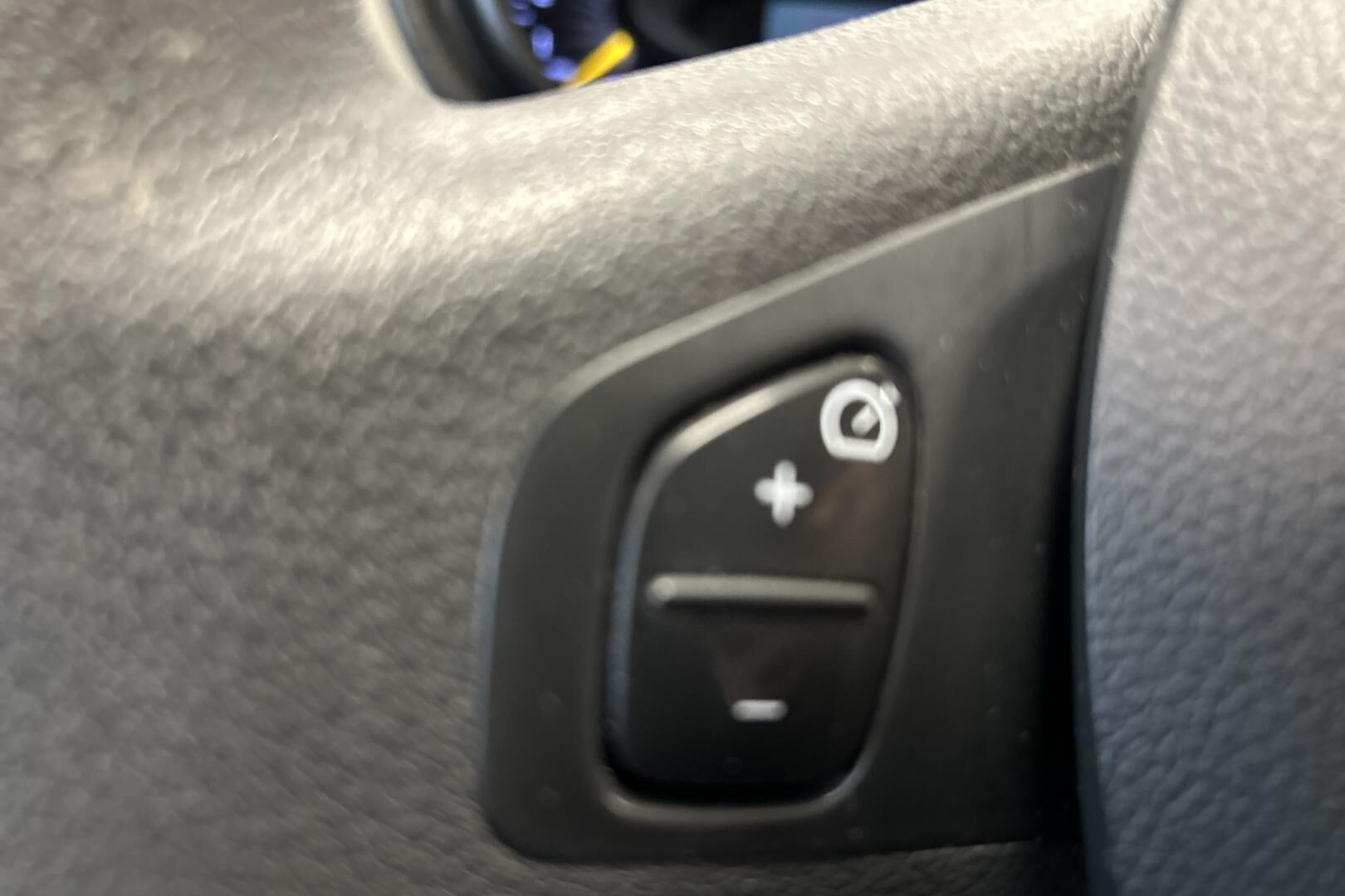 Renault Trafic iso kuva 20