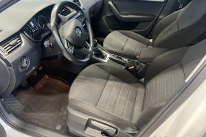 Skoda Octavia esikatselu 9