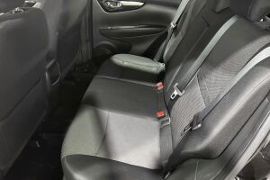 Nissan Qashqai esikatselu 10