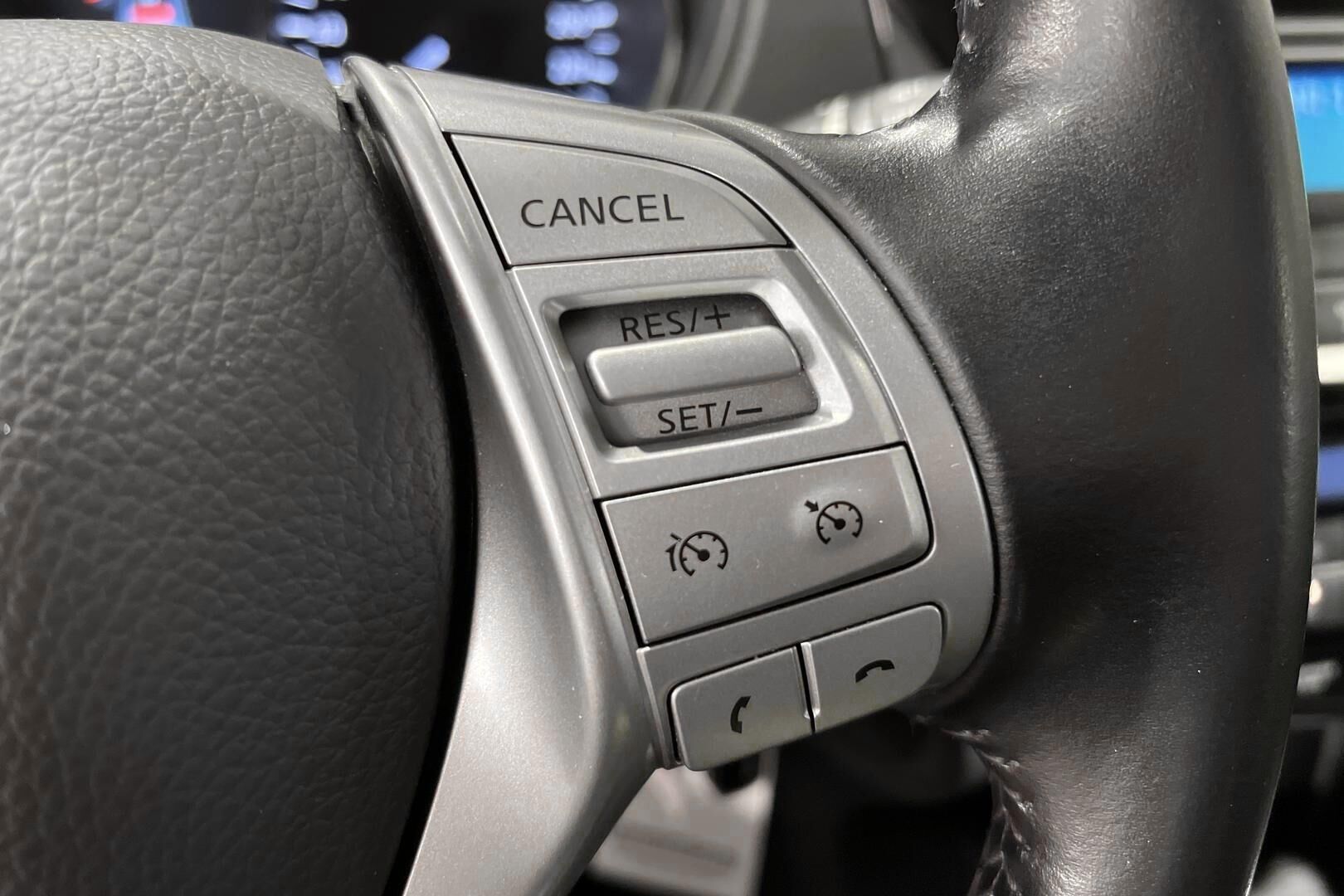 Nissan Qashqai iso kuva 16