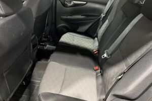 Nissan Qashqai esikatselu 10