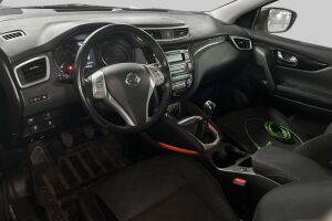 Nissan Qashqai esikatselu 2