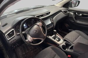 Nissan Qashqai esikatselu 1