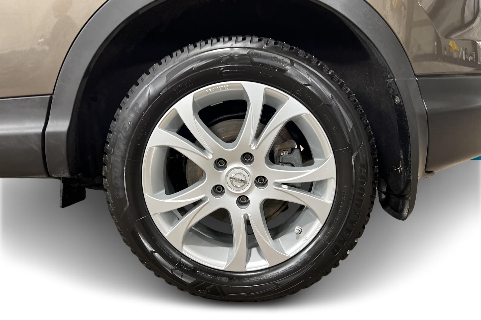 Nissan Qashqai iso kuva 12