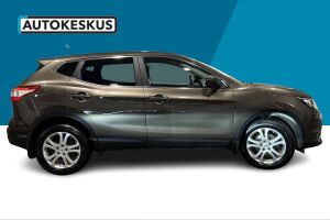 Nissan Qashqai esikatselu 3