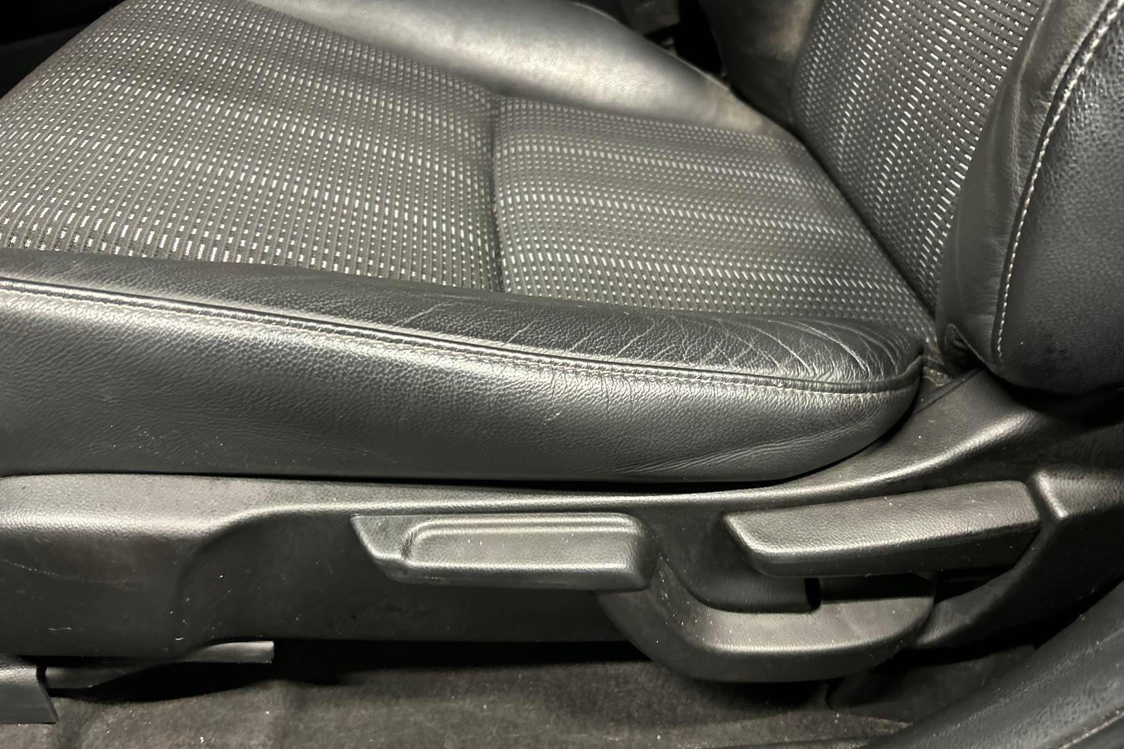 Honda HR-V iso kuva 28