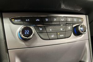 Opel Astra esikatselu 18