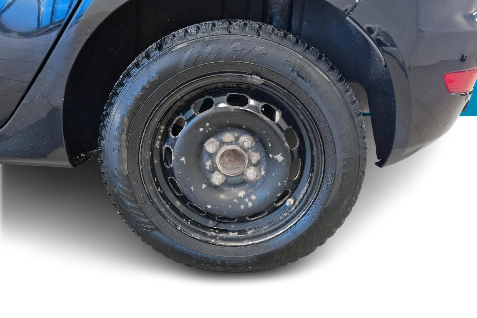 Ford Fiesta iso kuva 12