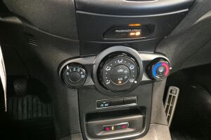 Ford Fiesta esikatselu 16