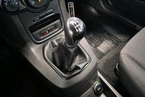 Ford Fiesta esikatselu 17