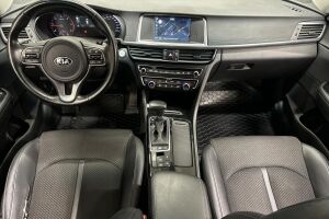Kia Optima esikatselu 20