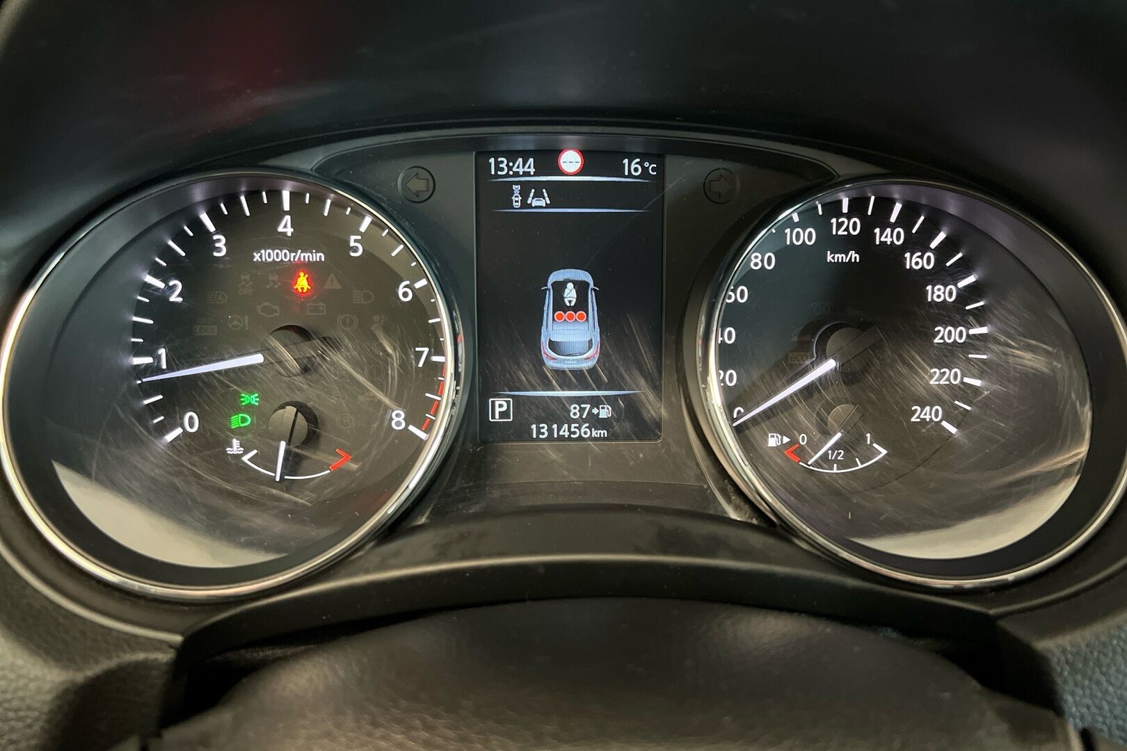 Nissan Qashqai iso kuva 11