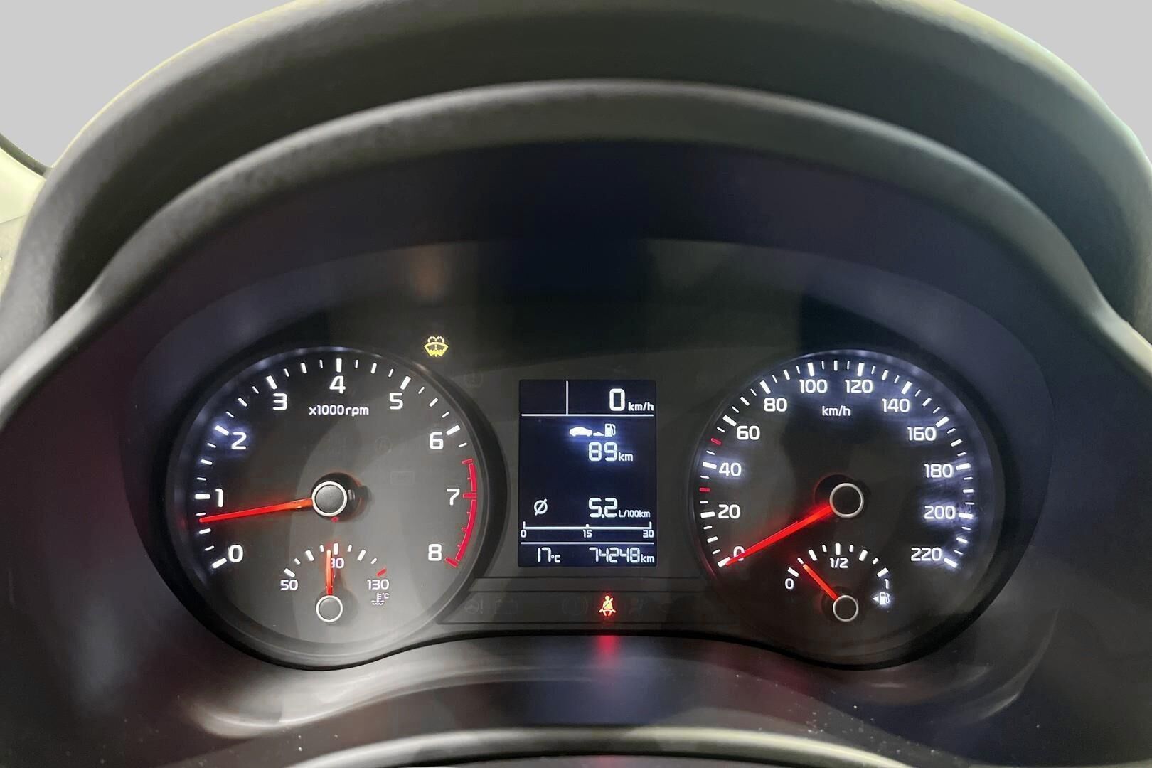 Kia Rio iso kuva 14