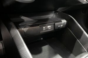 Kia Rio esikatselu 17