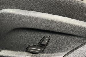 Mercedes-Benz E esikatselu 14