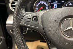 Mercedes-Benz E esikatselu 19