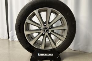 Mercedes-Benz E esikatselu 20