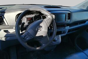 Toyota Proace esikatselu 2