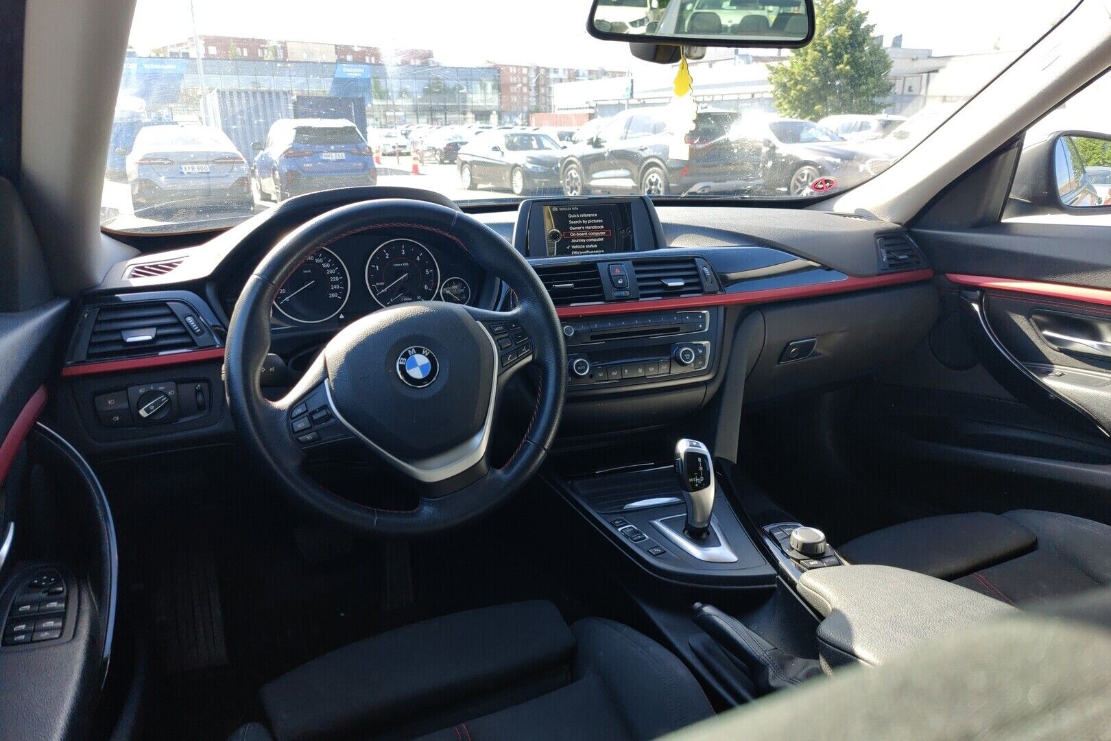 BMW 3-sarja iso kuva 2