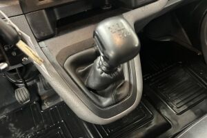 Toyota Proace esikatselu 15