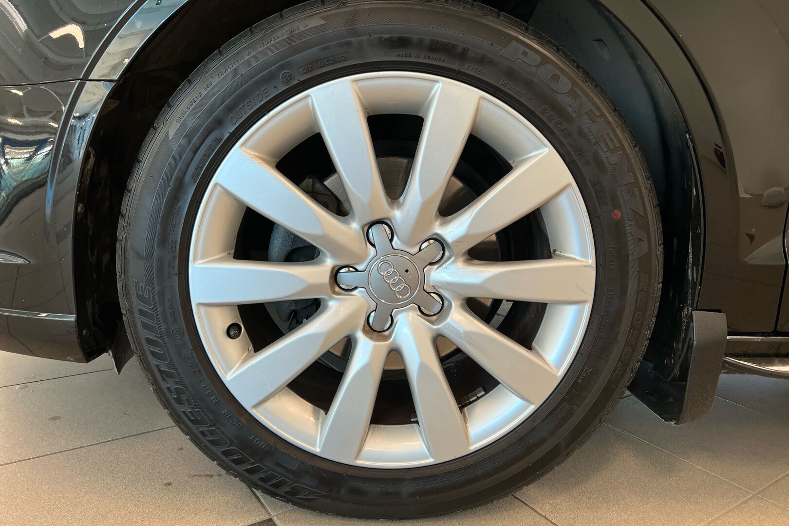 Audi A3 iso kuva 10