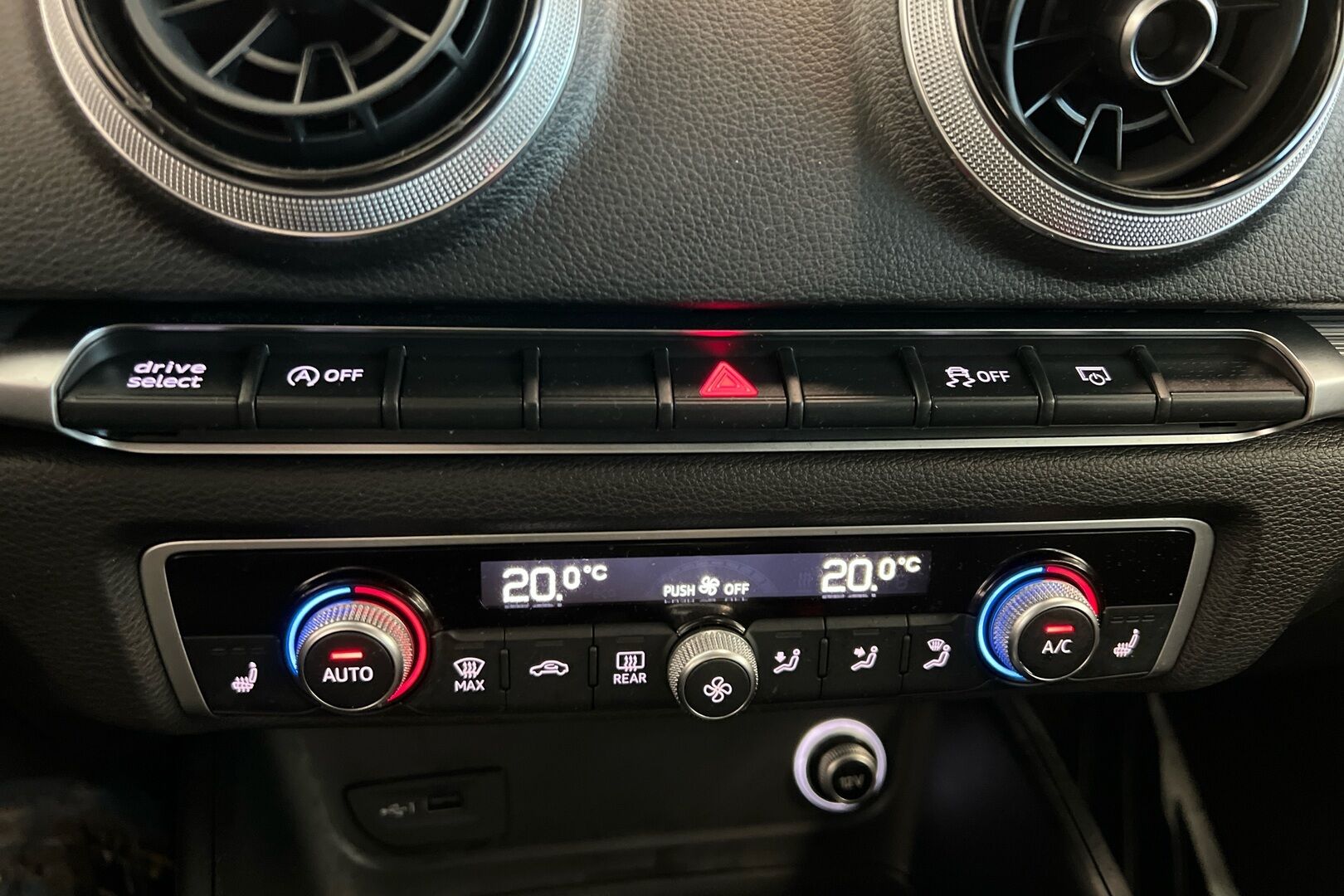 Audi A3 iso kuva 13
