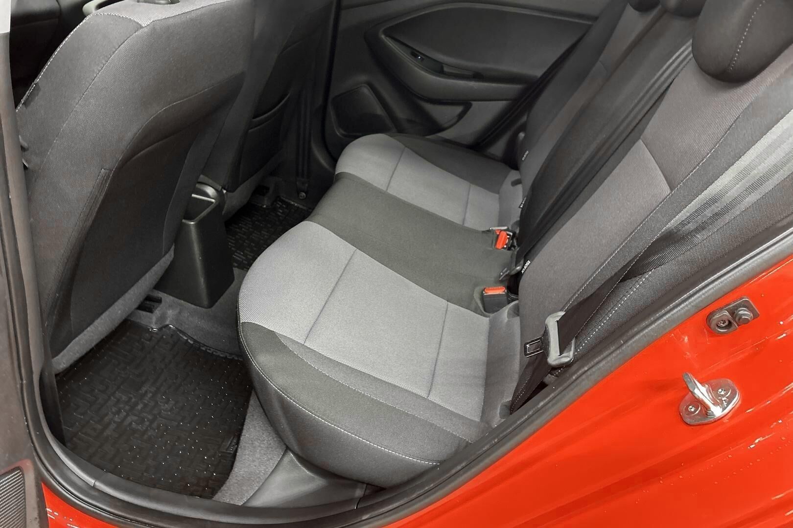 Hyundai i20 Active Cross iso kuva 10