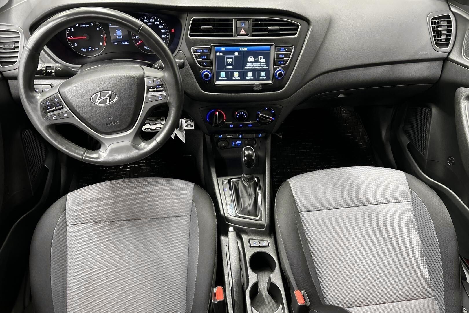Hyundai i20 Active Cross iso kuva 11
