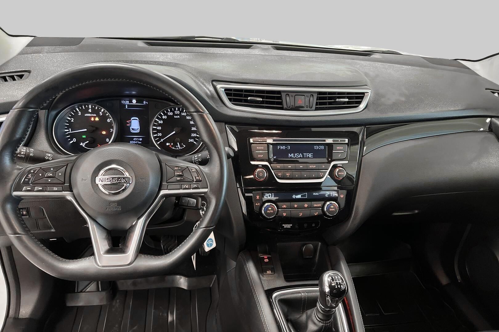 Nissan Qashqai iso kuva 11