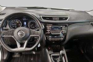Nissan Qashqai esikatselu 11