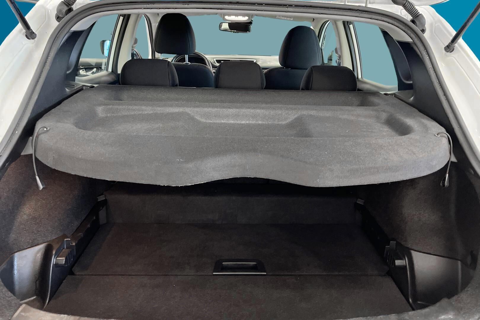 Nissan Qashqai iso kuva 12