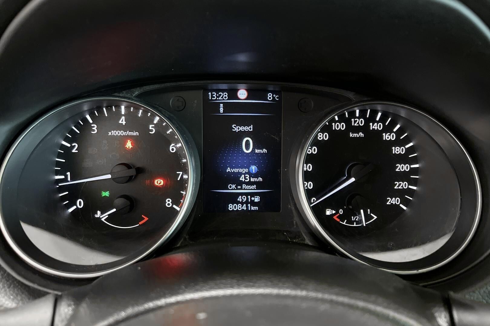 Nissan Qashqai iso kuva 14